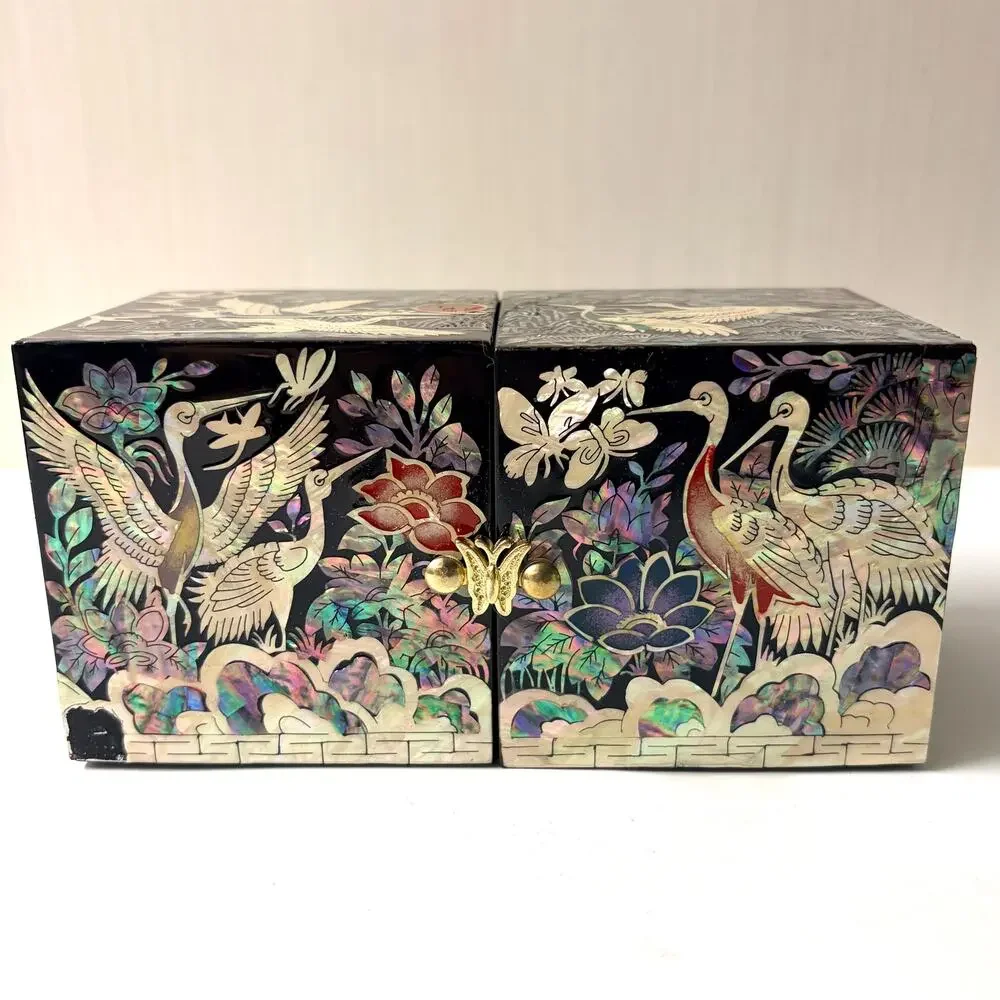 Vintage Asian Mother of Pearl Black Laquer Wood Jewelry Box Hinged AS IS